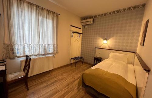 Bacau Hotel | Piazzetta Bacau