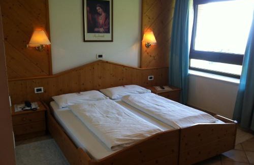 Castelrotto Hotel | Piccolo Hotel Sciliar