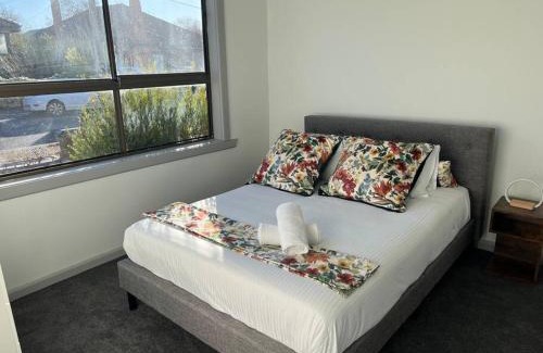 Ballarat Ski Chalet | Pickaxe and Pillow