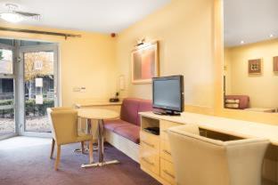 Warton Resort | Pine Lake Resort