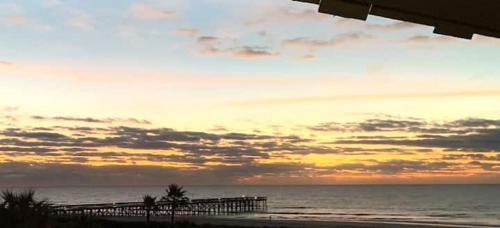 Isle of Palms Apartment | Pineapple Palms at the Sea Cabins