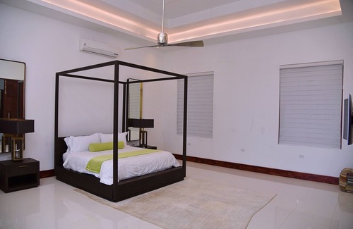 Montego Bay Resort | Pineapple Vista Resort