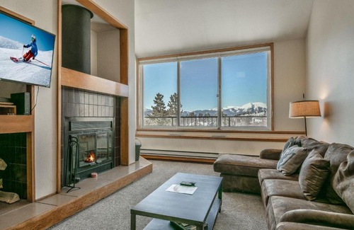 Keystone House | Pines 2128