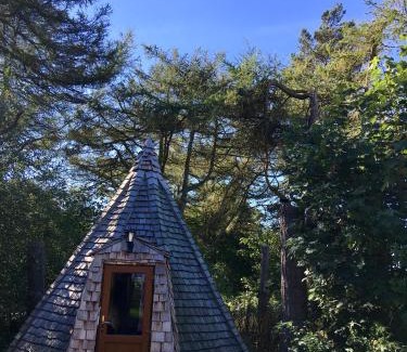 Scarborough Other | Pinewood Park - Tipis, Hot Tubs and Lodges