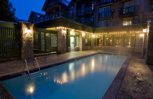 Village North Hotel | Pinnacle Hotel Whistler