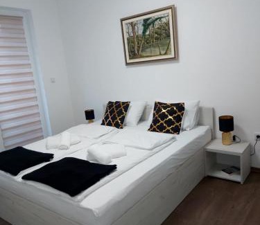 Mali Radic Apartment | Pinocchio