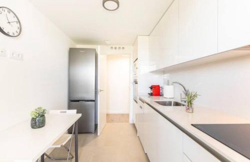 Vicalvaro Apartment | Piso climatizado y parking