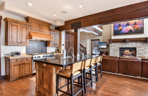 North Park City Cottage | Plan a Summer Visit in Park City! Slope-side Cottage, Silver Star #47, with Mountain Views