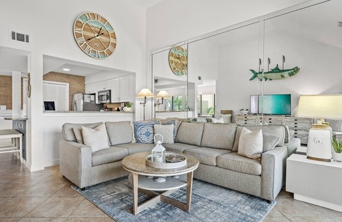 Sandestin Resort | PlayaBella-Sandestin® Escape|Golf Cart Included