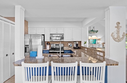 Sandestin Resort | PlayaBella-Sandestin® Escape|Golf Cart Included