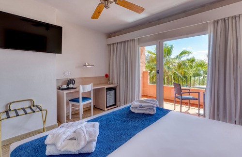 Vera Beach Hotel | Playavera Hotel - Naturist Friendly