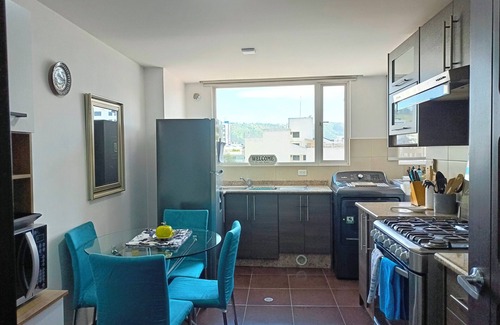 La Mariscal Apartment | PLAZA FOCH Area - APARTMENTS with Balcony
