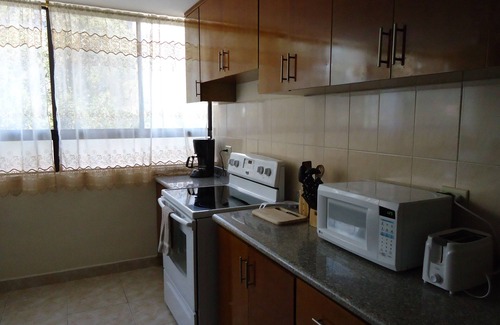 La Colon Apartment | PLAZA FOCH Best Location!Furnished 3Bedroom,2.5Bathroom Apart/WI-FI/TV/BBQgrill