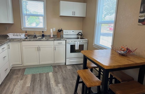 West Spokane Apartment | Pleasant Finch Arboretum 1BR Duplex/Centrally Located/AC/Free Parking