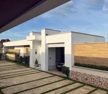 Mlingotini Villa | PLV By SMA