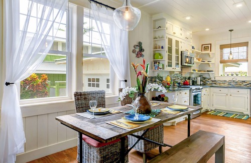 Poipu Cottage | Poipu Beach Plantation Style Cottage