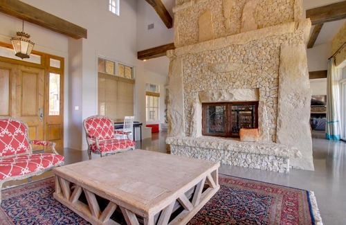 Austin House | Pool and Covered Patios Sprawling Austin Estate!