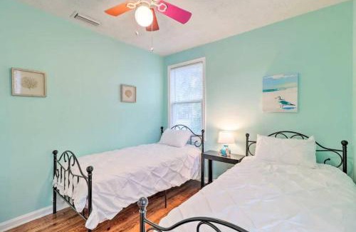Lake Forest House | Pool home sleeps 6 with large fenced yard