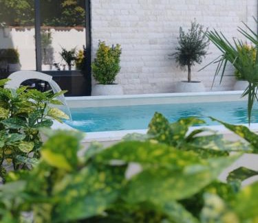 Vrdnik Apartment | POOL RESORT- Vila Lena lux apartmani 7 i 8