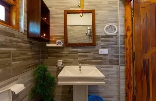 Pottuvil Division 2 Hotel | Popoyo Surf Resort