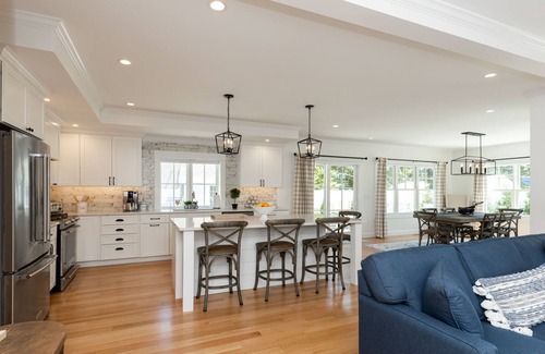 Popponesset House | Popponesset, Exclusive, 3-Bdrm, 4-Bths, Sleeps 6, pool, hot tub, firepit, & A/C