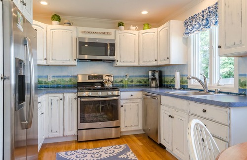 Popponesset House | Popponesset-Exclusive Waterfront Home, Firepit, Hot Tub, & central A/C