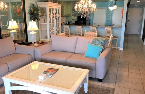 Ono Island Condo | Popular, well priced condo views 3 bodies of water on Perdido Key!