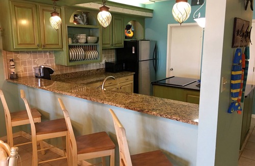 Ono Island Condo | Popular, well priced condo views 3 bodies of water on Perdido Key!