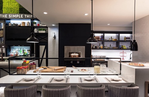 South Portland Hotel | Portland Sheraton at Sable Oaks
