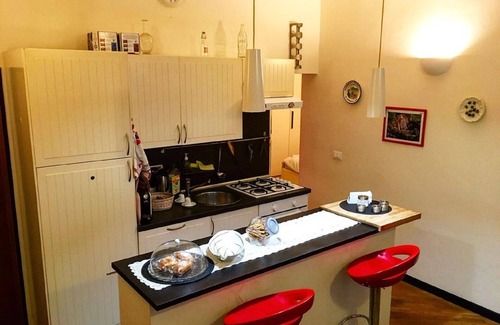 Molo Apartment | Porto Antico Antico apartment sissi near the aquarium- free WiFi