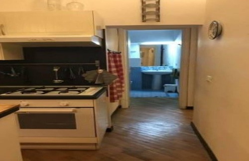 Molo Apartment | Porto Antico Antico apartment sissi near the aquarium- free WiFi