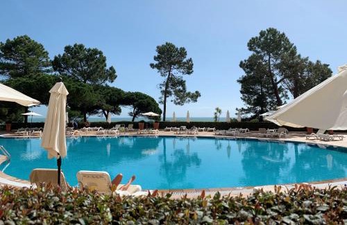 Olhos D'Agua Hotel | PortoBay Falesia