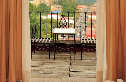 San Miguel Hotel | Posada del Tepozteco - Hotel & Gallery