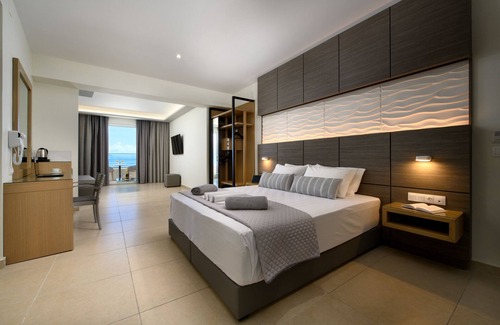 Benitses Hotel | Potamaki Beach Hotel