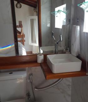 Valparaiso Hotel | Pousada Valparaiso