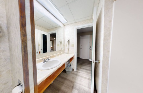 Presque Isle Hotel | Presque Isle Hotel