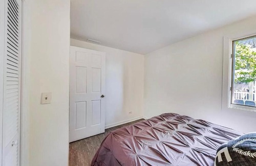 Fox Lake Apartment | prime lake frontage