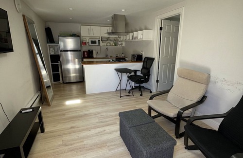Willow Glen Cottage | Private 1BR/1BA Cottage in Willow Glen, San Jose