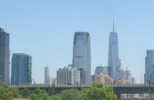 Communipaw Apartment | Private Apartment with NYC VIEWS right outside NYC