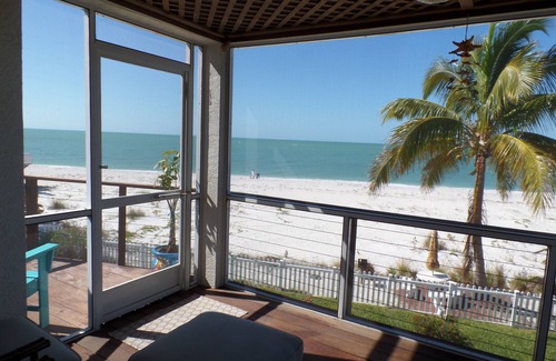 North Captiva Cabin | Private beach oasis - 2-minute walk to the ocean! w/Golf Cart & Club Access