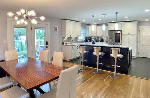 Lexington House | PRIVATE heated pool & hot tub, dogs ok, near Keeneland