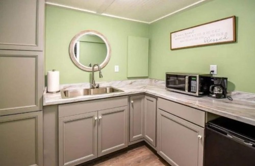 Dandridge House | Private Lakefront Retreat on Douglas Lake
