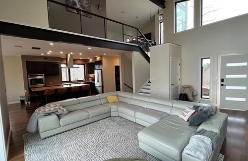 Marshall House | Private Mountain Top Escape with Hot Tub, Theater, Game Room & Fire Pit