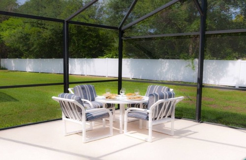 Seasons House | Private Pool Villa close to Disney Parks with free Wifi and BBQ