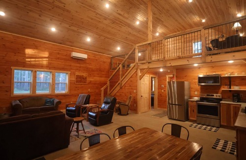 Menahga Cabin | Private/relaxing getaway on 80 acres