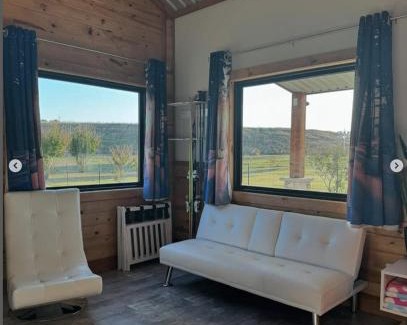 Wise County House | Private Retreat with Pond, Pool and Hot Tub