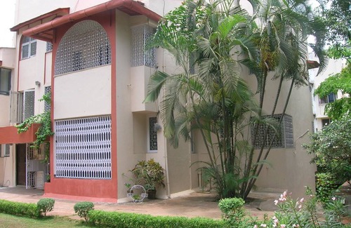 Goregaon East Resort | Private room ∙ 2 guests