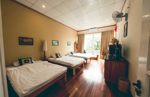 Thuy Xuan Resort | Private room ∙ 3 guests