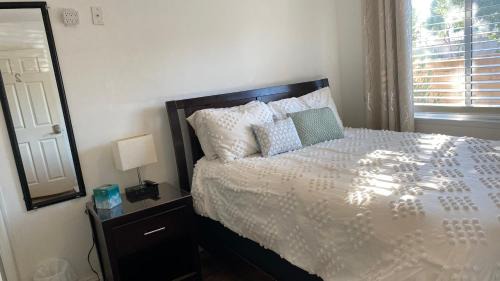 Patton House | Private Room in Rialto