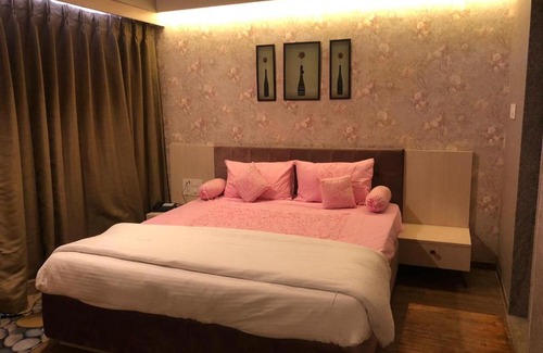 Dumas Apartment | Private Suite Room Weekend Address